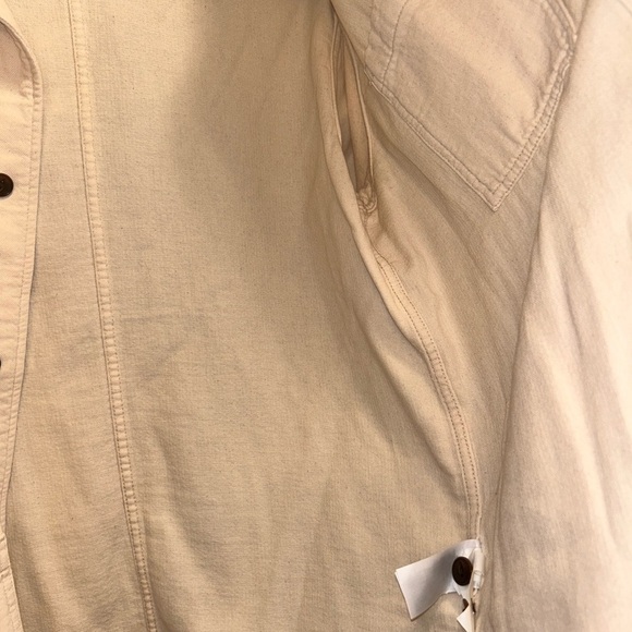 Gently used men’s large banana republic long sleeve - Picture 8 of 8